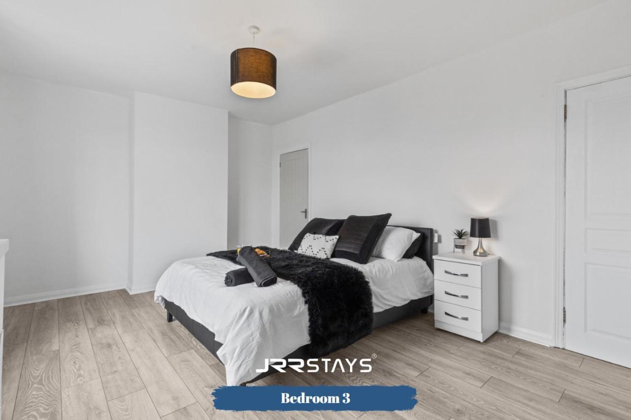 Nuneaton - Ideal 3 Bedroom, Wi-Fi Parking, Sleeps 6 - Jrr Stays Εξωτερικό φωτογραφία